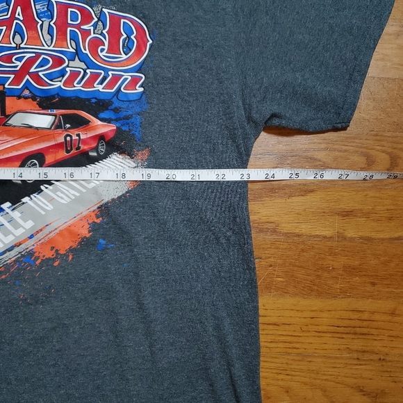 Gildan Graphic Tshirt Hazzard Run Years - Picture 7 of 10